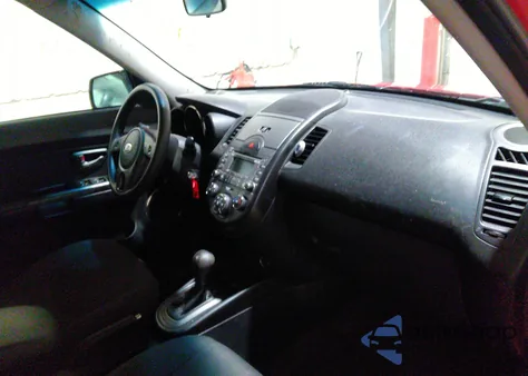 2011 Kia Soul + из США, поврежденный, VIN KNDJT2A29B7198238